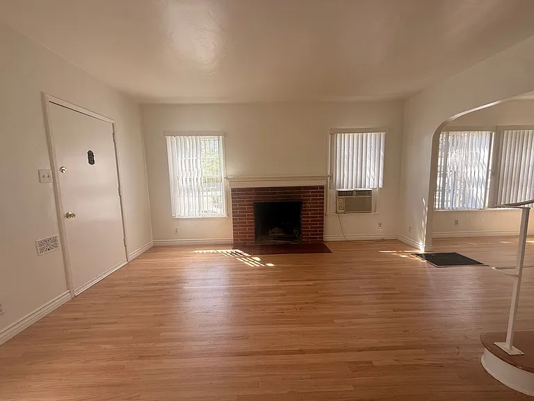 5137 Olivewood Ave — Photo 3