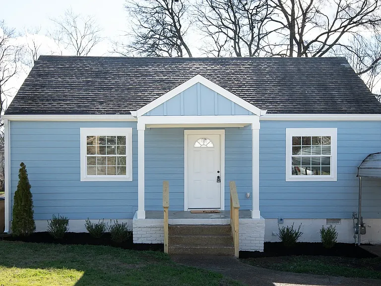 112 Wiley St — Photo 1