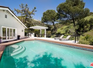 3206 Canyon Lake Dr, Los Angeles, CA 90068