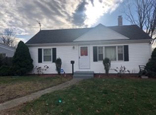 513 E Ashland St, Brockton, MA 02302