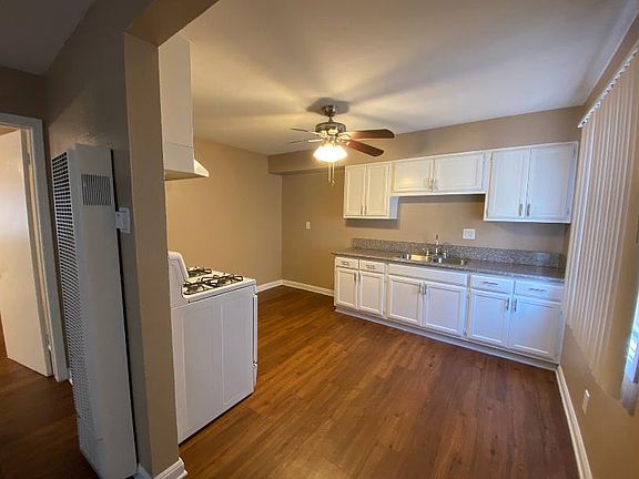 2nd image of 16134 Eucalyptus Ave #D