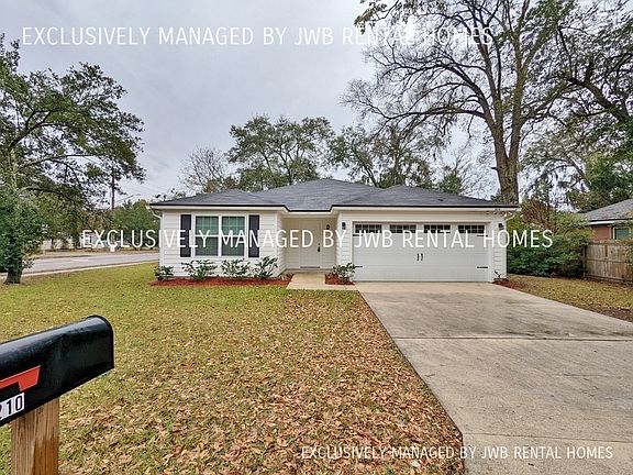 3rd image of 8210 Susie St