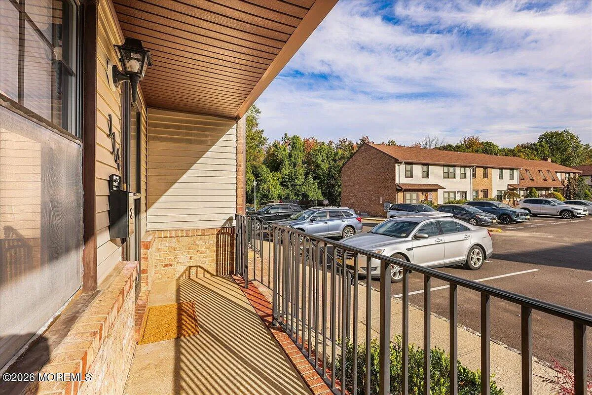 2 bed, 1.5 bath, 1080 sqft, $2,700 — Photo 4