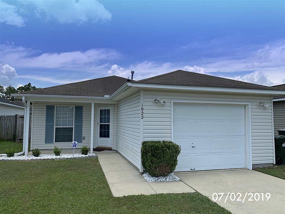1st image of 1022 Antigua Cir
