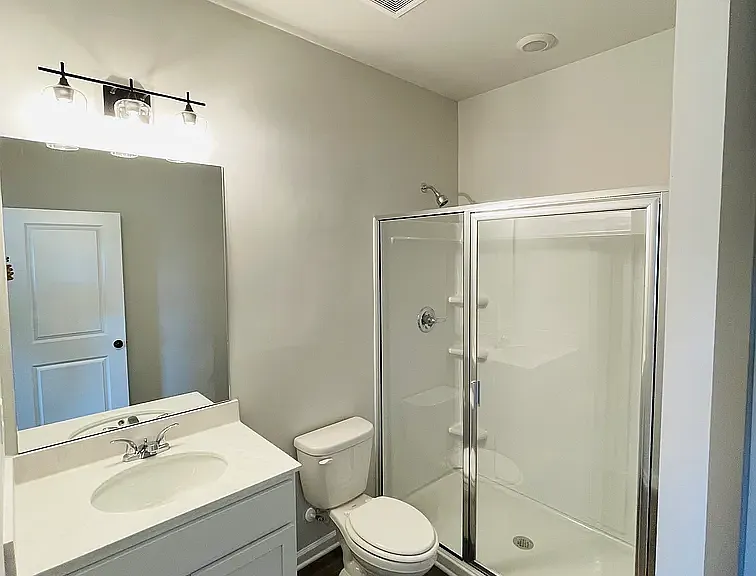126 Lauren St — Photo 21