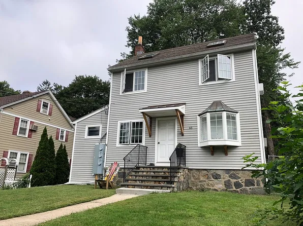 65 Pine Hill Ave, Stamford, CT 06906