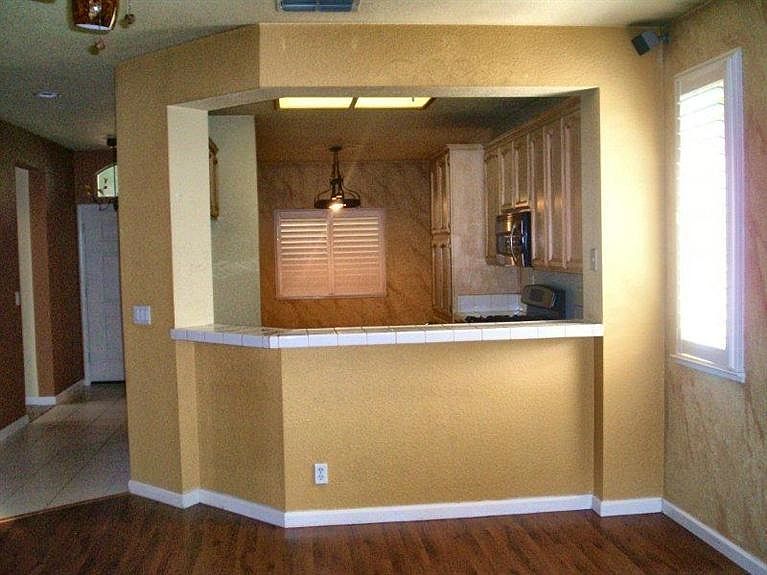 2nd image of 1317 Tippens Way