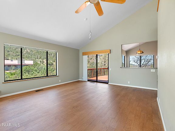 5th image of 110 N Horizon Cir