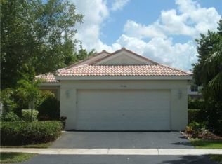 4466 Mahogany Ridge Dr, Weston, FL 33331