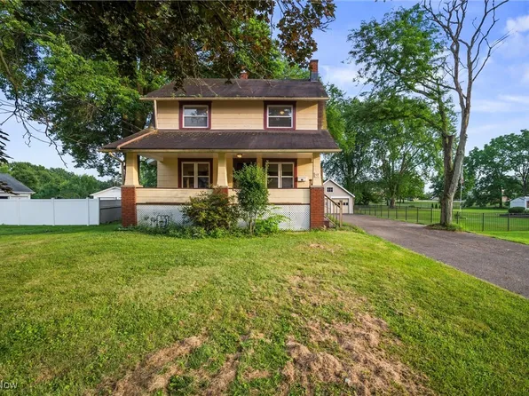 57 Charles Ave, Youngstown, OH 44512