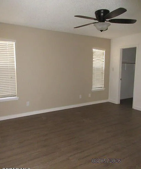 665 La Chapa Ave #B — Photo 11