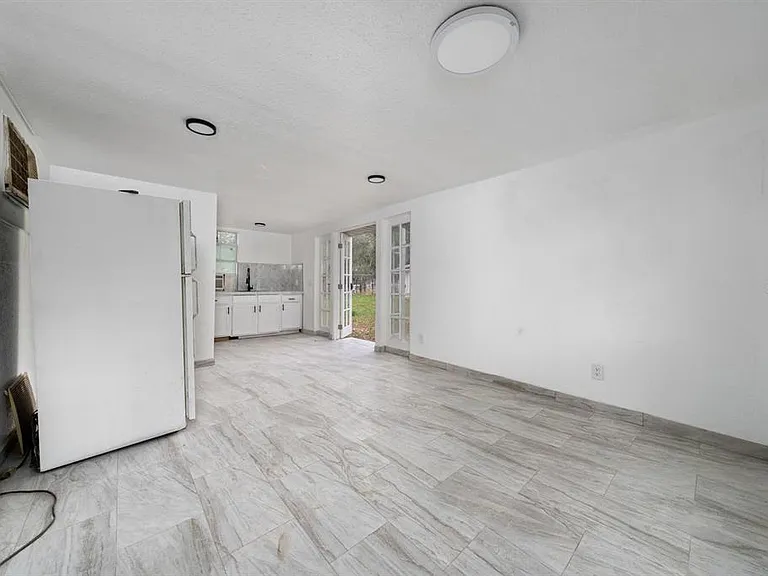 6531 Hill Top Rd — Photo 17