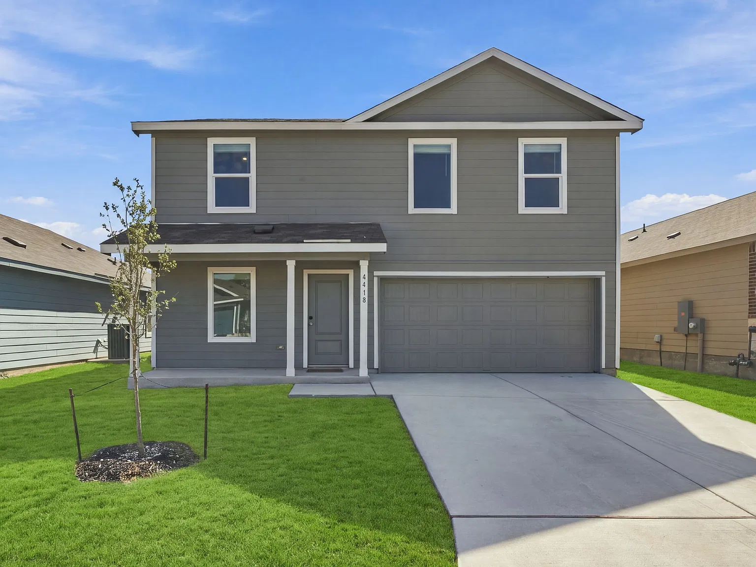4 bed, 2.5 bath, 1885 sqft, $1,650 — Photo 1