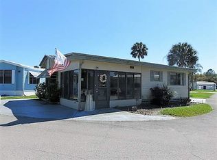 1150 Rainbow Cir, Eustis, FL 32726