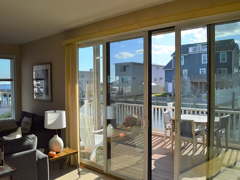 851 Ocean St — Photo 9