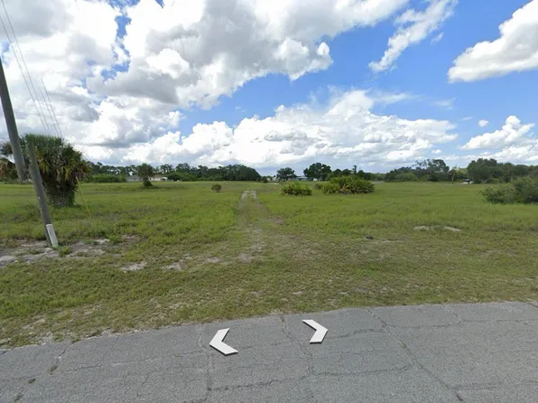 3035 NW Beechwood Circle NW, Labelle, FL 33935