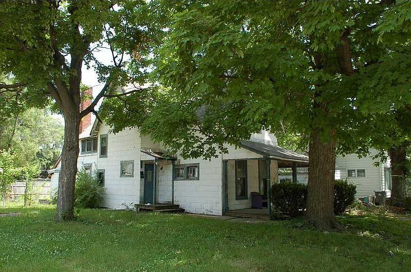 1st image of 3224 Nowland Ave
