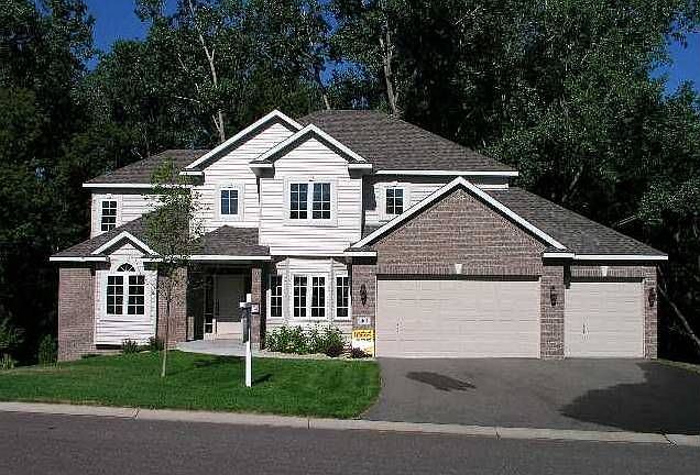 1401 Vince Trail, Eagan