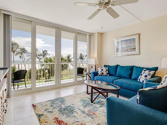 3rd image of 140 Seaview Ct APT 303N