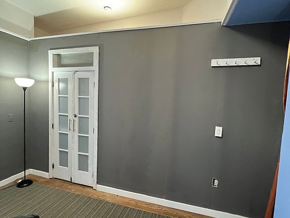 2nd image of 811 Allison St NW