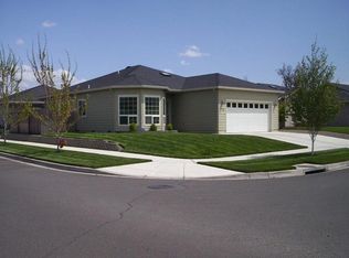 778 Spring Valley Dr, Medford, OR 97501