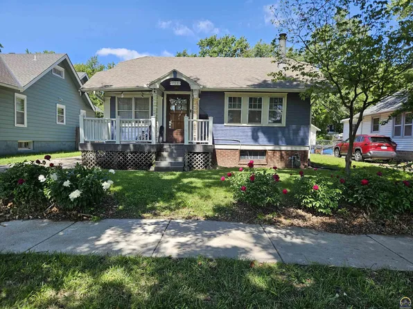 715 SW College Ave, Topeka, KS 66606