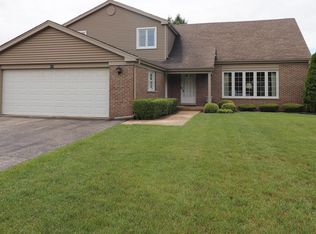 610 S Meier Rd, Mount Prospect, IL 60056