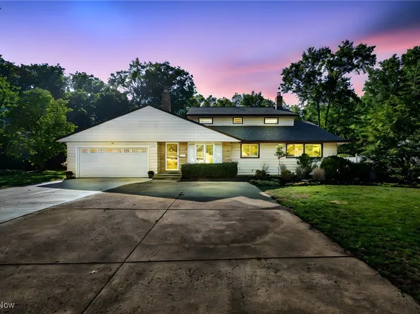 1720 Westhill Blvd, Westlake, OH 44145