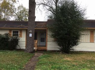 2 E Lutcher Ave, Orange, TX 77630