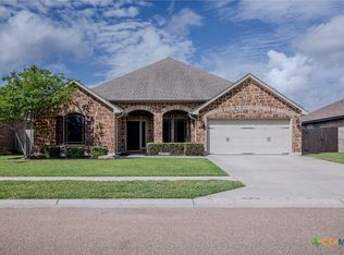 207 Brushy Crk, Victoria, TX 77904