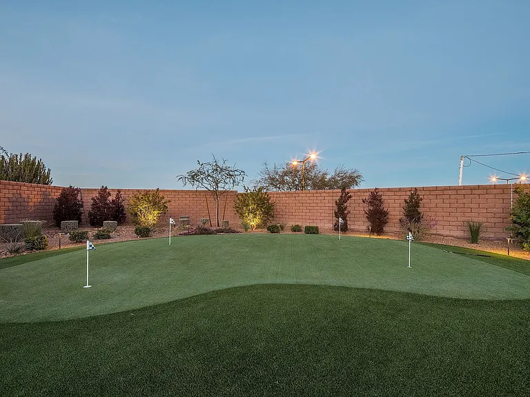 18 Garden Rain Dr — Photo 38