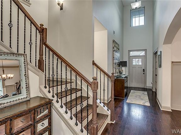 4th image of 12966 Rolling Meadows Cir