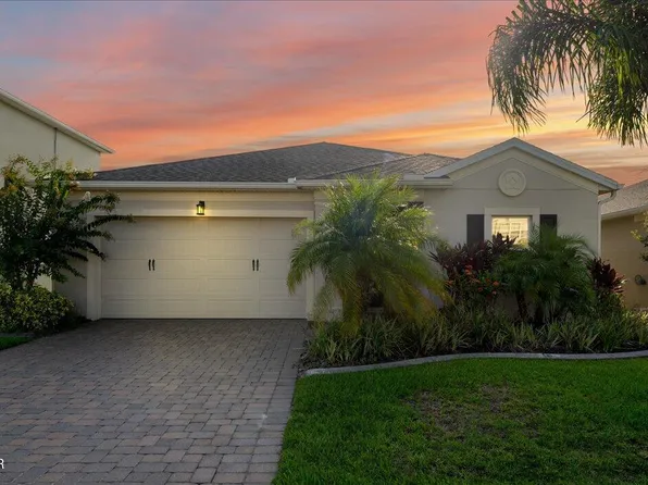5412 Hutchinson St, Port Orange, FL 32128