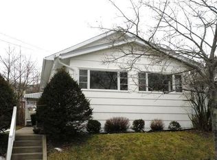 323 Robble Ave, Endicott, NY 13760
