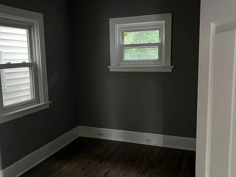 1909 Fairmount Ave — Photo 19