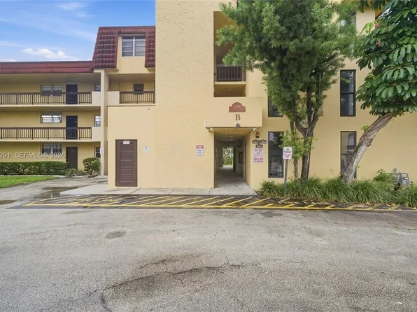 3490 Foxcroft Rd #B303, Miramar, FL 33025
