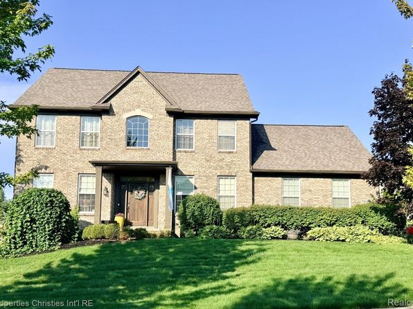 7017 Oakhurst Ridge Rd