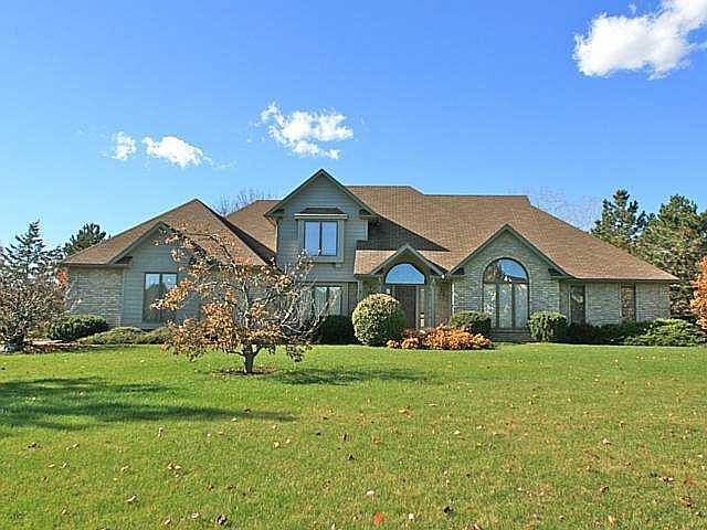 1st image of 5 Ingridshire Dr