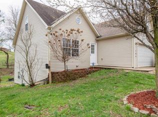 106 Shuttle Dr, Georgetown, KY 40324