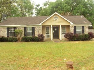 9295 Maplewood Dr, Mobile, AL 36695