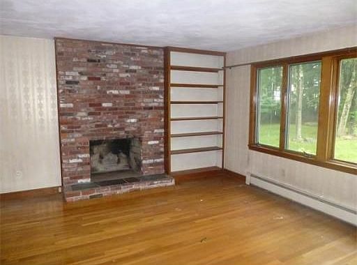 2nd image of 38 Villa Dr