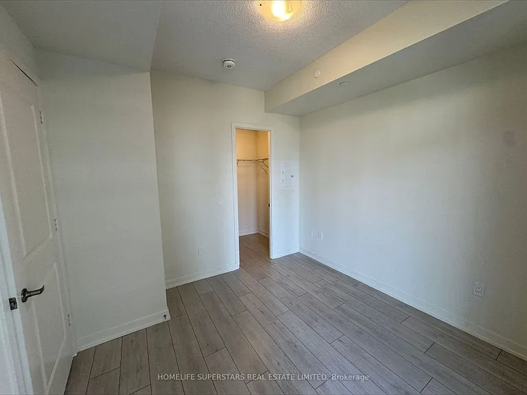 38 Annie Craig Dr #1606 — Photo 12