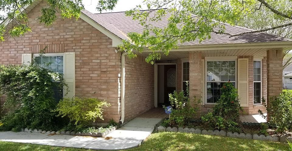 1st image of 711 Laurel Grove Ln