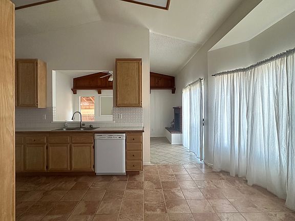4th image of 13630 Northstar Ave