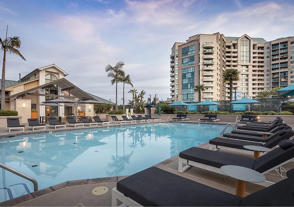 Towers at Costa Verde Apartments
