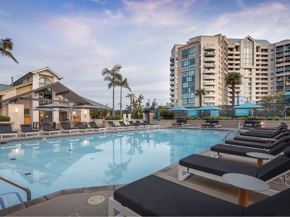 8775 Costa Verde Blvd #913