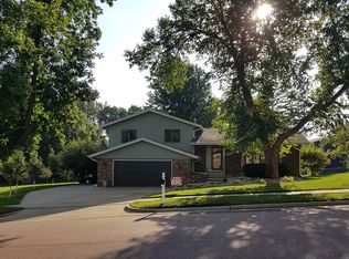 3800 S Lewis Ave, Sioux Falls, SD 57103