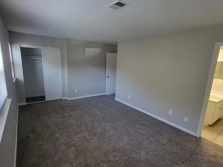 Stone Brooke Apartments Homes — Photo 97