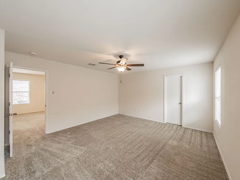 8864 Valley River Dr — Photo 23
