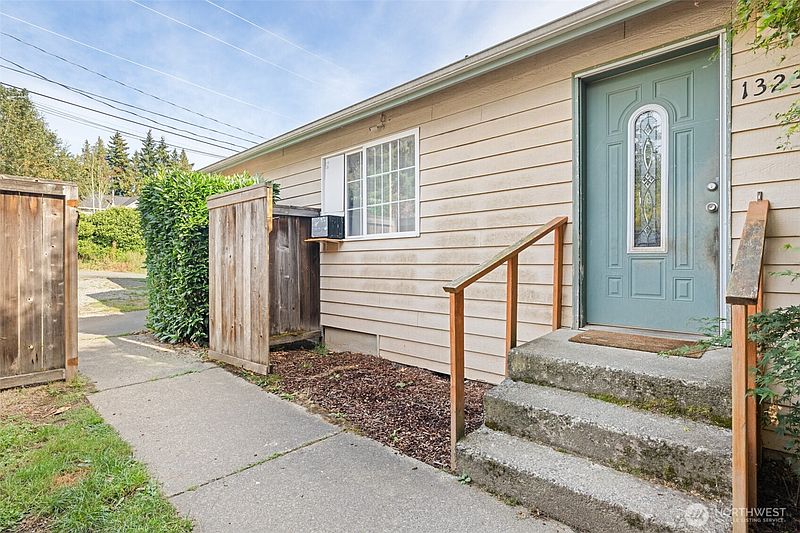 5th image of 1323 S I Street